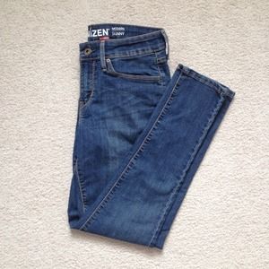 Modern skinny jeans